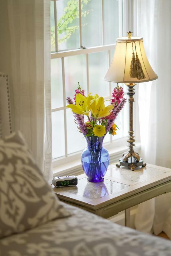 Warm Springs Inn & Winery Sunnyslope ภายนอก รูปภาพ