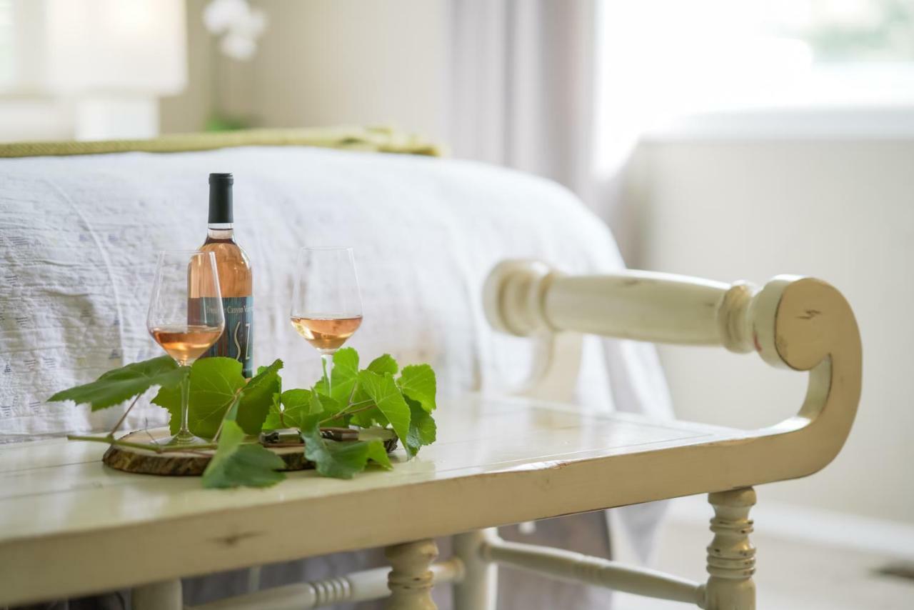 Warm Springs Inn & Winery Sunnyslope ภายนอก รูปภาพ